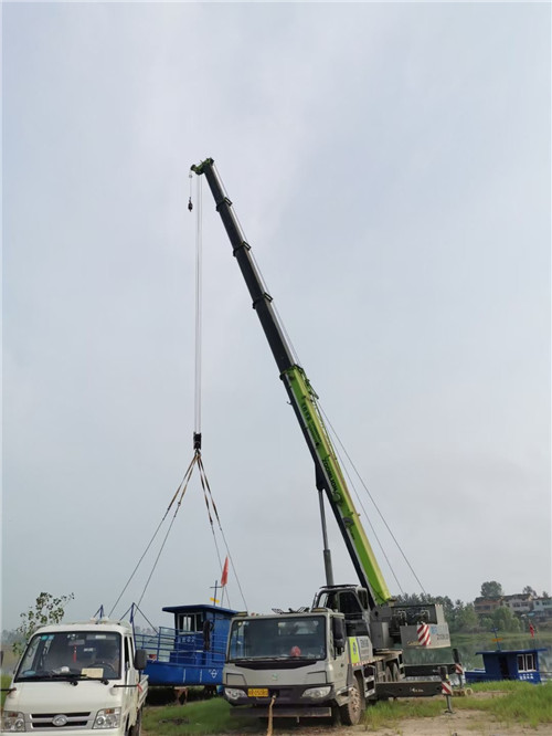 梅县区桥梁建设吊装案例
